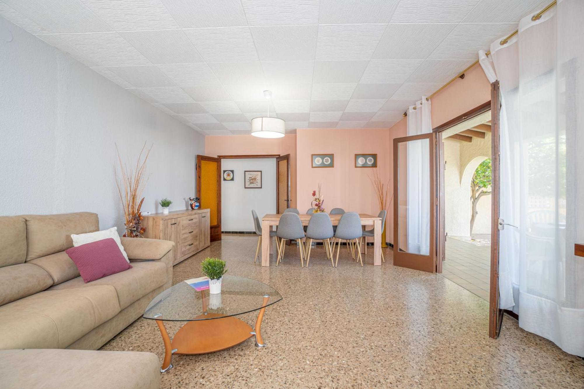 Apart-Rent Casa Con Jardin Pani 0081 艾姆布里亚布拉瓦 外观 照片